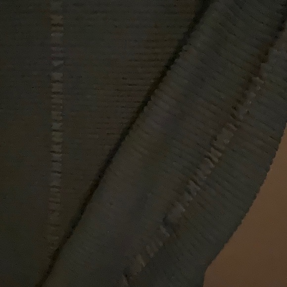 Valerie Stevens Dark Green Turtleneck Sweater, Size L - Picture 3 of 4